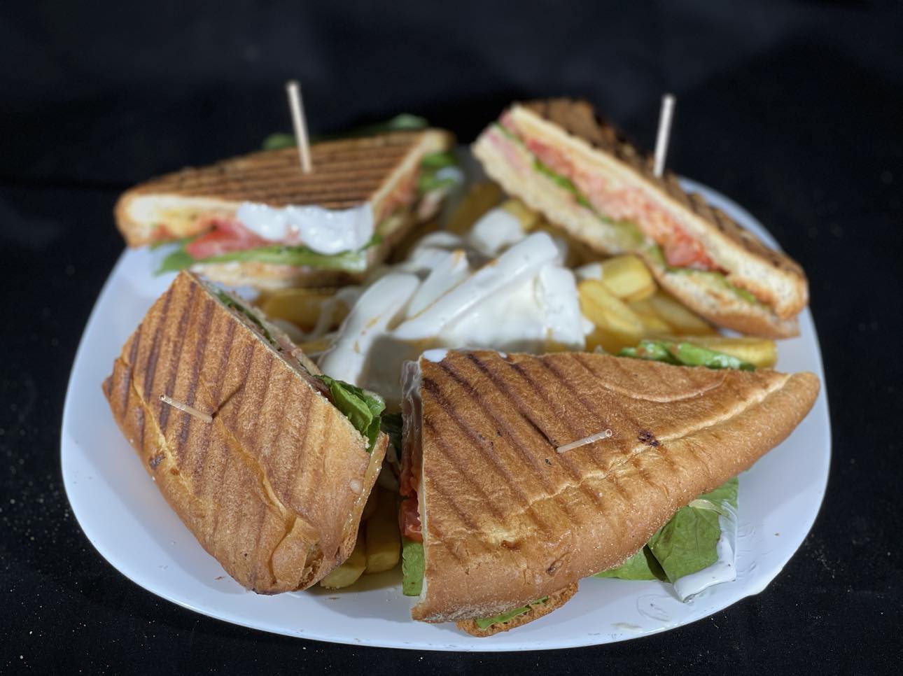 Babatsiko club sandwich .103